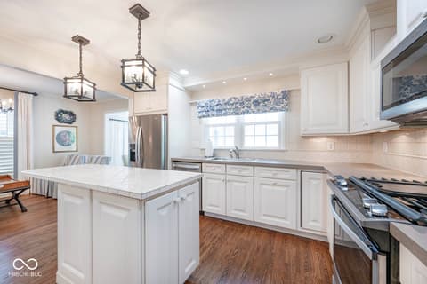 Photo of 5942 Hillside Avenue East Drive, Indianapolis, IN