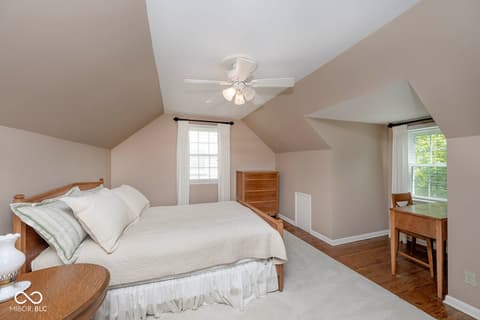 Photo of 5942 Hillside Avenue East Drive, Indianapolis, IN
