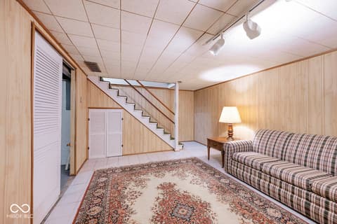 Photo of 5942 Hillside Avenue East Drive, Indianapolis, IN