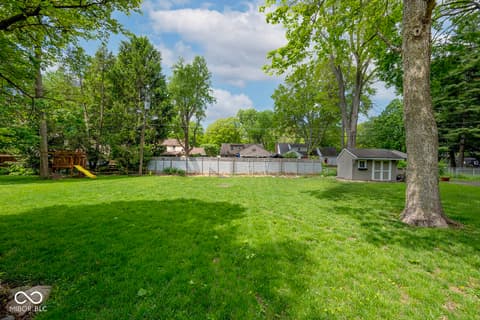 Photo of 5942 Hillside Avenue East Drive, Indianapolis, IN