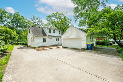 Photo of 5942 Hillside Avenue East Drive, Indianapolis, IN