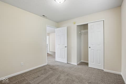 Photo of 2002 Evergold Circle, Greenwood, IN