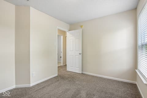 Photo of 2002 Evergold Circle, Greenwood, IN