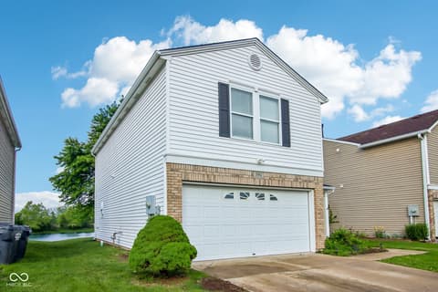 Photo of 2002 Evergold Circle, Greenwood, IN