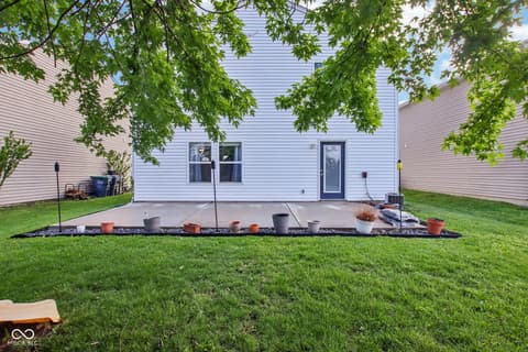 Photo of 2002 Evergold Circle, Greenwood, IN