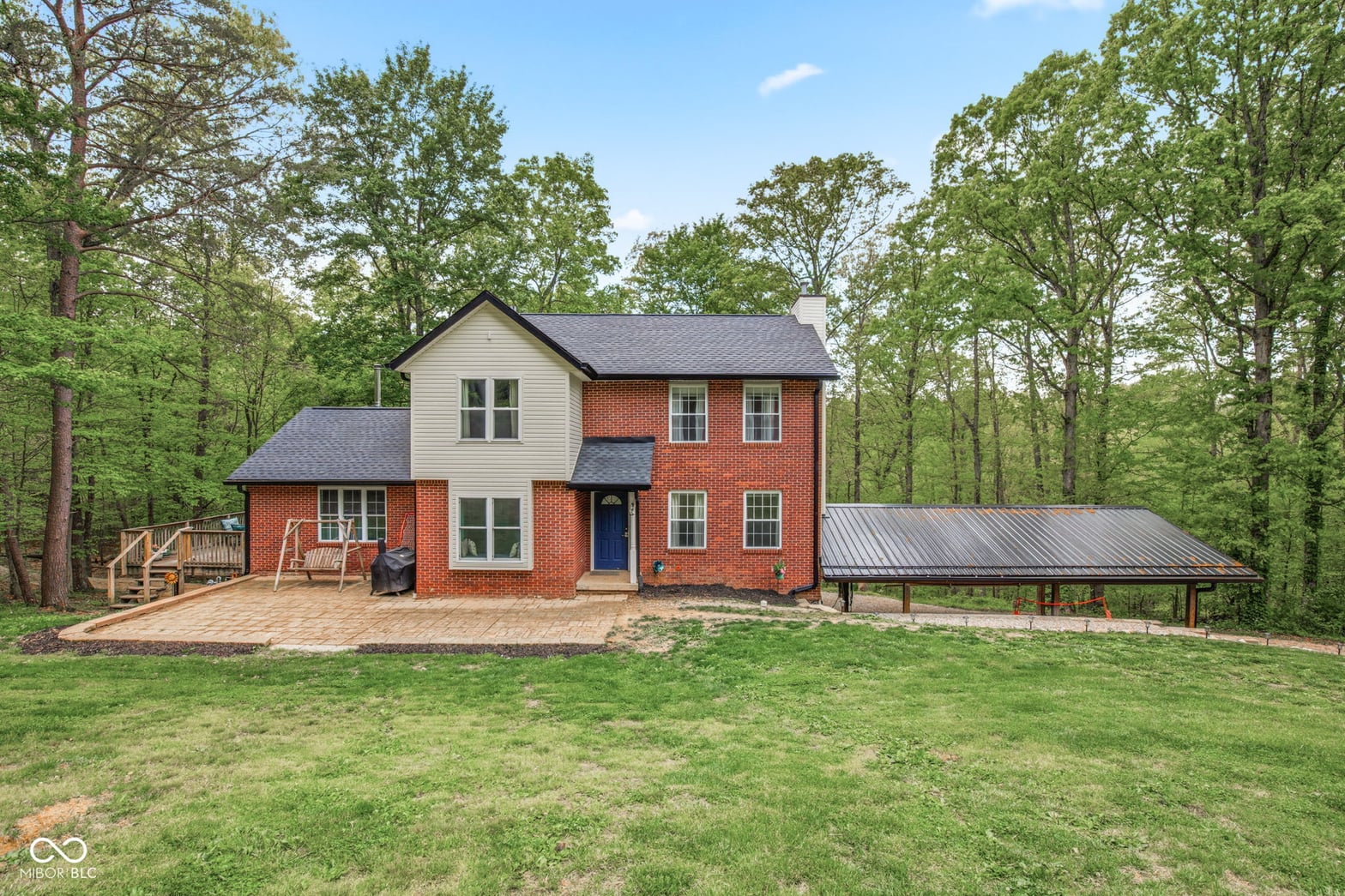 Front exterior at 6804 Erika Lane, Nashville, IN