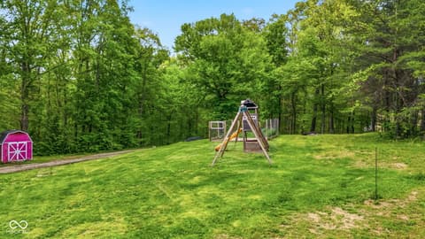 Yard at 6804 Erika Lane, Nashville, IN