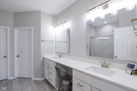 Photo of 6564 Amber Court, Whitestown, IN