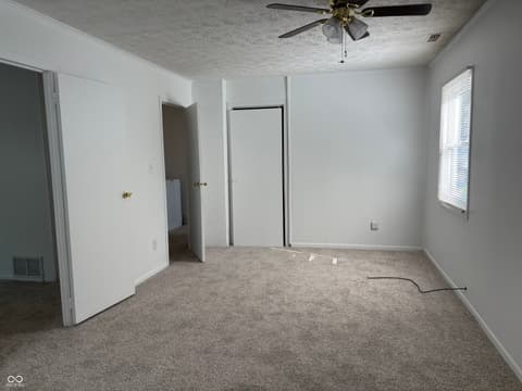 Bedroom at 511 Eberhart Drive, Shelbyville, IN