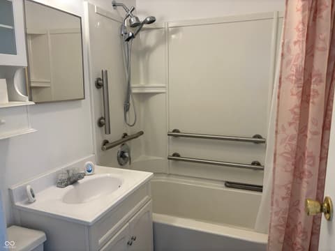 Bathroom at 511 Eberhart Drive, Shelbyville, IN