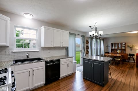 Photo of 11 Daniel Circle, Brownsburg, IN