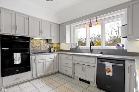 Photo of 7082 Tremont Drive, Bargersville, IN
