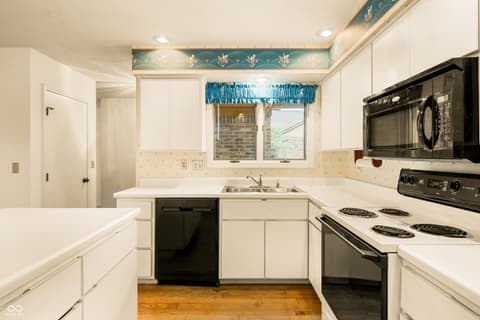Kitchen at 1910 Summer Place, Anderson, IN