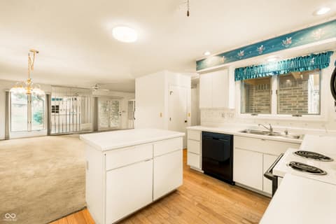 Kitchen at 1910 Summer Place, Anderson, IN