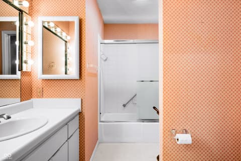 Bathroom at 1910 Summer Place, Anderson, IN
