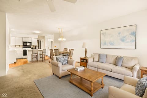 Living room at 1910 Summer Place, Anderson, IN