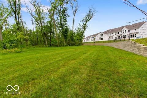 Yard at 14350 Ludwell Court, Fishers, IN