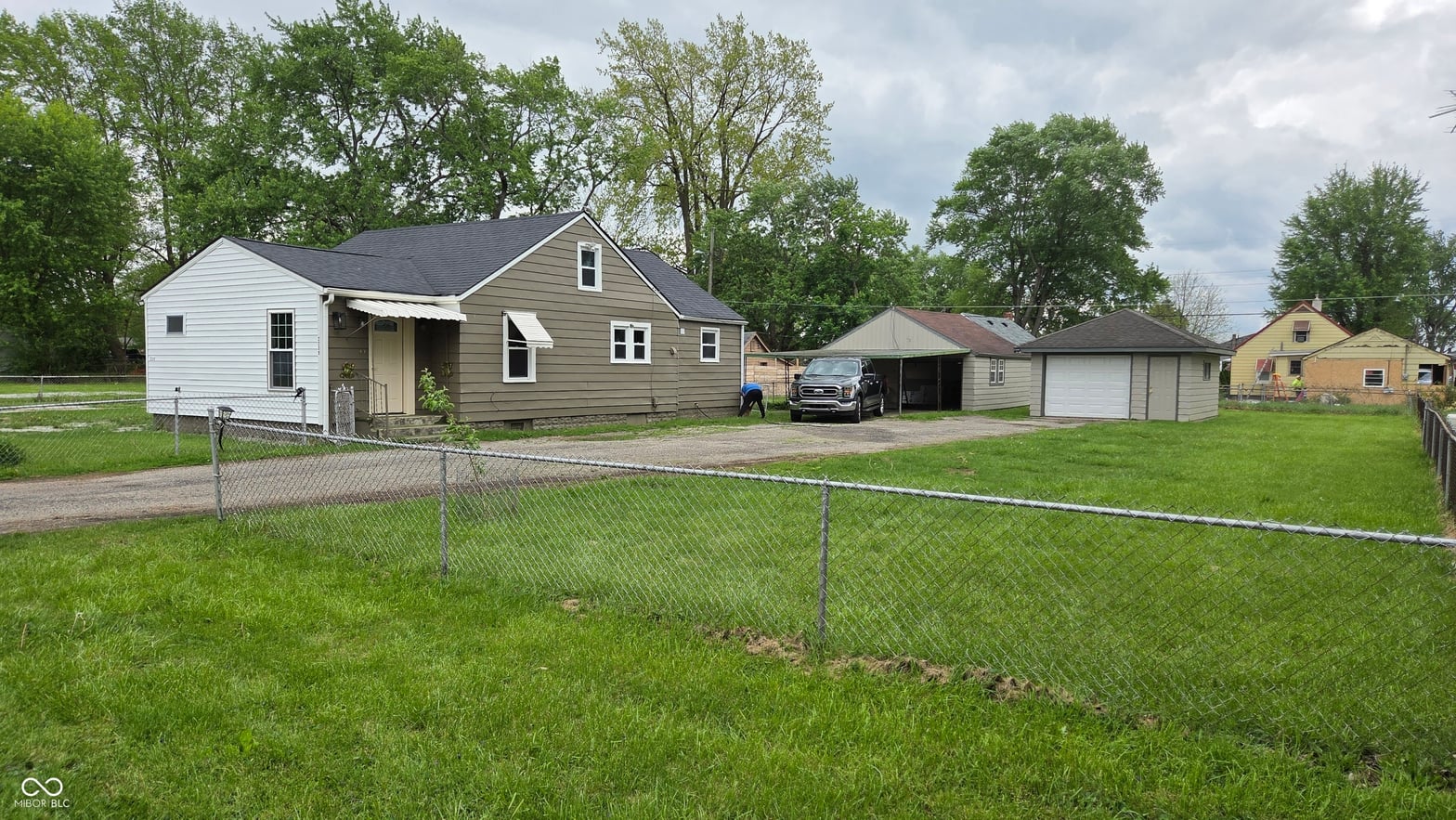 Front exterior at 2239 W 28th Street, Anderson, IN