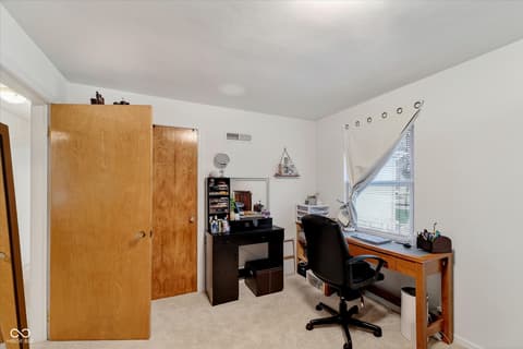 Bedroom at 1921 E 10th Street, Anderson, IN