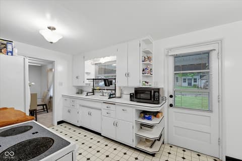 Kitchen at 1921 E 10th Street, Anderson, IN