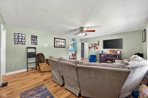 Living room at 601 S Main Street, Edinburgh, IN