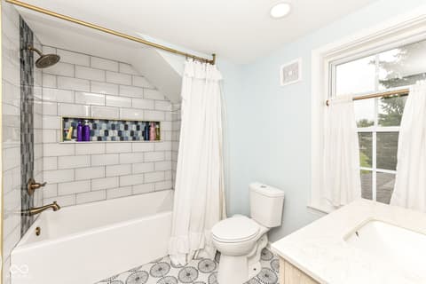 Primary bathroom at 6502 Homestead Drive, Indianapolis, IN