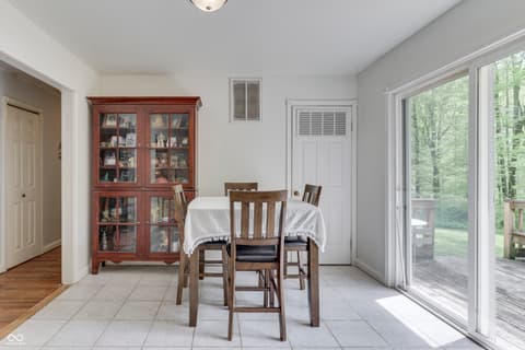 Photo of 181 W Robertson Road, Morgantown, IN