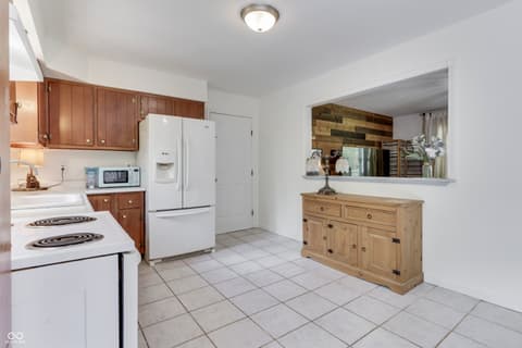 Photo of 181 W Robertson Road, Morgantown, IN