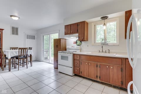 Photo of 181 W Robertson Road, Morgantown, IN