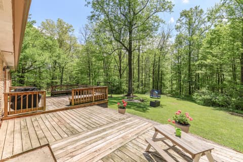 Photo of 181 W Robertson Road, Morgantown, IN