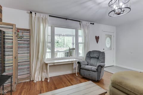 Photo of 181 W Robertson Road, Morgantown, IN