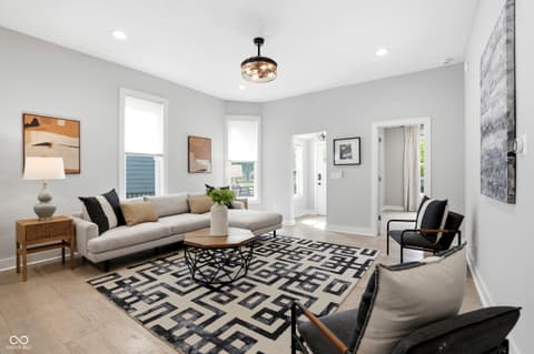 Photo of 1824 S Woodlawn Avenue, Indianapolis, IN