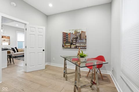 Photo of 1824 S Woodlawn Avenue, Indianapolis, IN