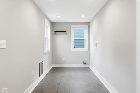 Photo of 1824 S Woodlawn Avenue, Indianapolis, IN