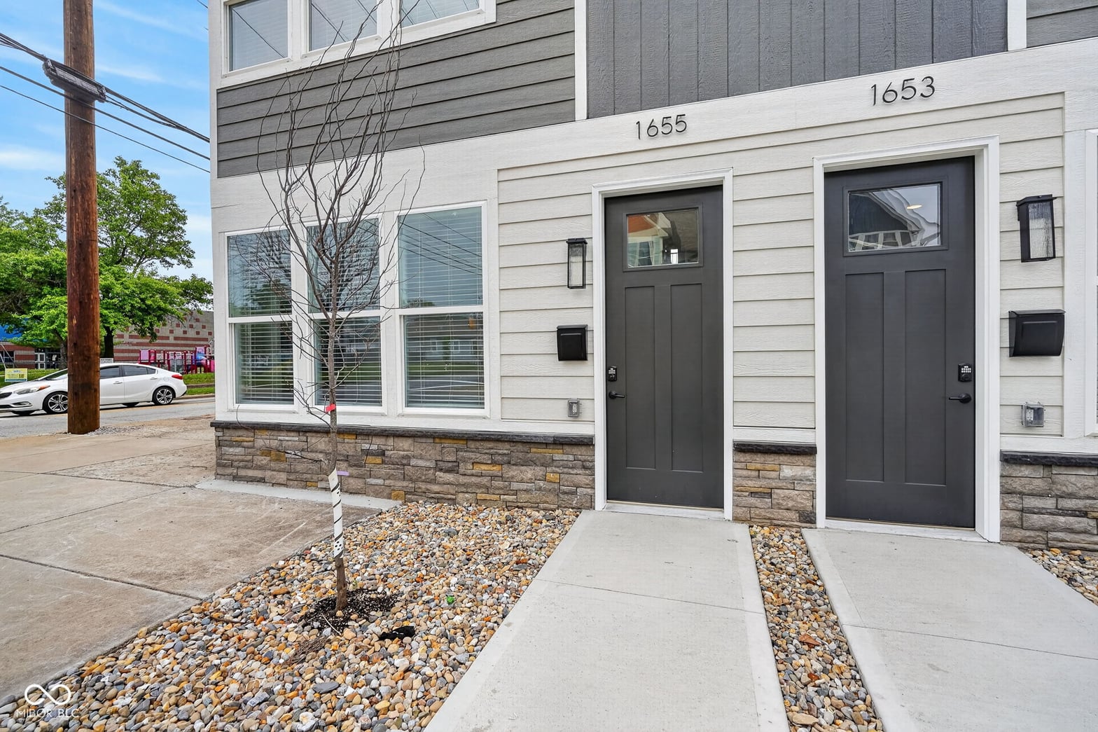 Photo of 1655 Lexington Avenue, Indianapolis, IN