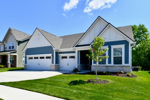 19406 Honeylocust Glen