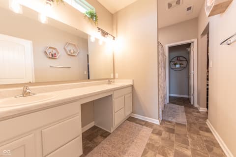 Photo of 4624 Ozark Lane, Indianapolis, IN