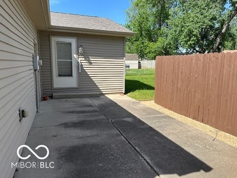 Photo of 3911 Villa Drive, Columbus, IN