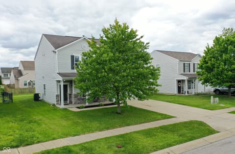 Photo of 3201 Underwood Drive, Whiteland, IN