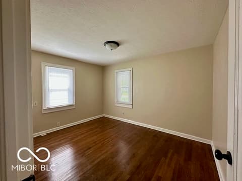 Photo of 804 E Markwood Avenue, Indianapolis, IN