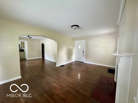 Photo of 804 E Markwood Avenue, Indianapolis, IN