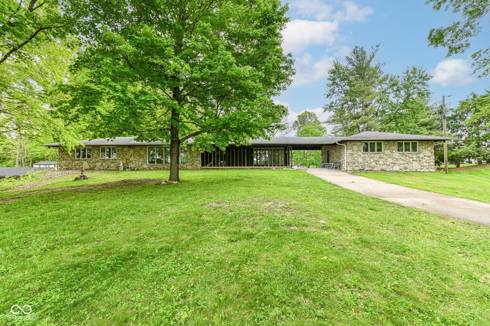 Photo of 11505 Eller Road, Fishers, IN