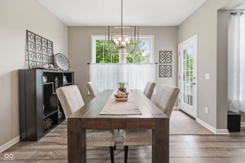Dining room at 1567 Windview, Brownsburg, IN