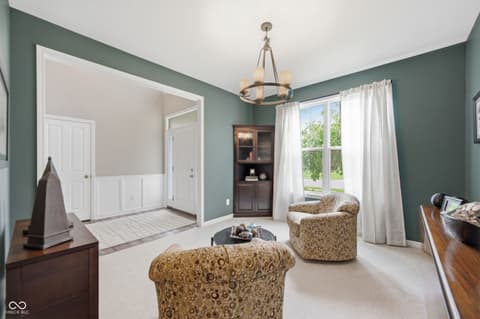 Living room at 1567 Windview, Brownsburg, IN