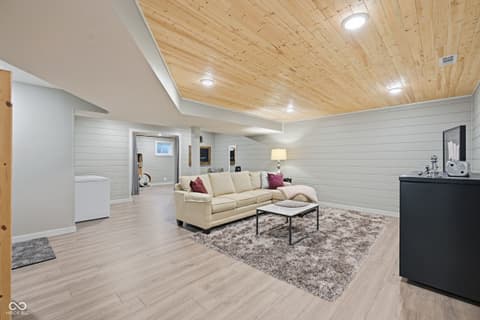 Bonus room at 1567 Windview, Brownsburg, IN