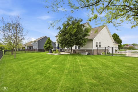 Yard at 1567 Windview, Brownsburg, IN