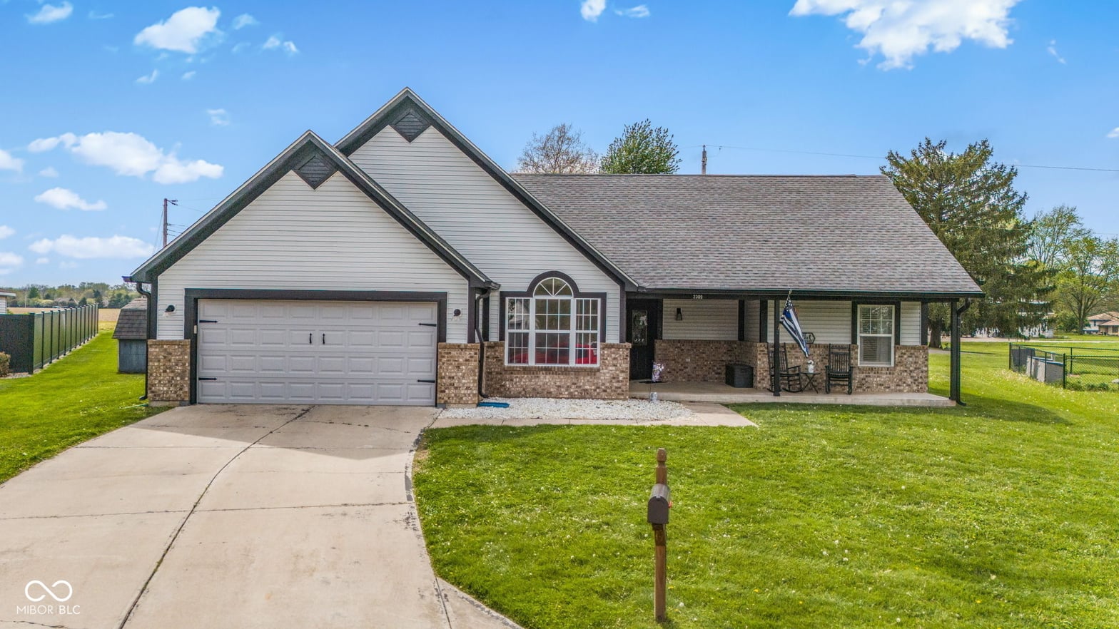 Photo of 2309 Eagle Brook Drive, Shelbyville, IN