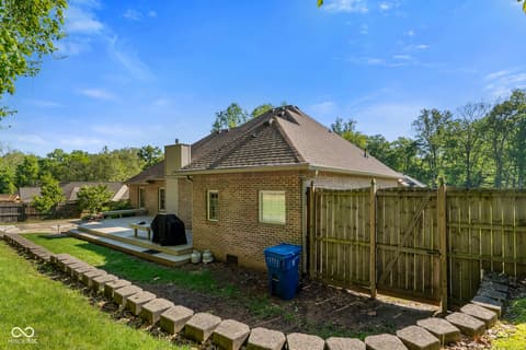 Photo of 2545 Eisenhower Lane, Terre Haute, IN