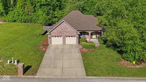 Photo of 2545 Eisenhower Lane, Terre Haute, IN