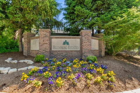 Photo of 2545 Eisenhower Lane, Terre Haute, IN